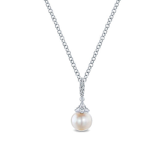 14k White Gold Grace Fashion Necklace