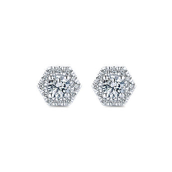 14k White Gold Clustered Diamonds Stud